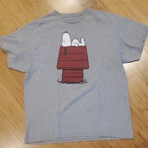 Peanuts Snoopy Classic Tee